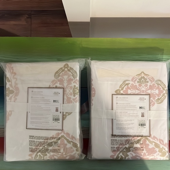 NIP POTTERY BARN Powered Blush Teen Aria Medallion (2) TWIN Cotton Duvet Covers - Picture 3 of 5